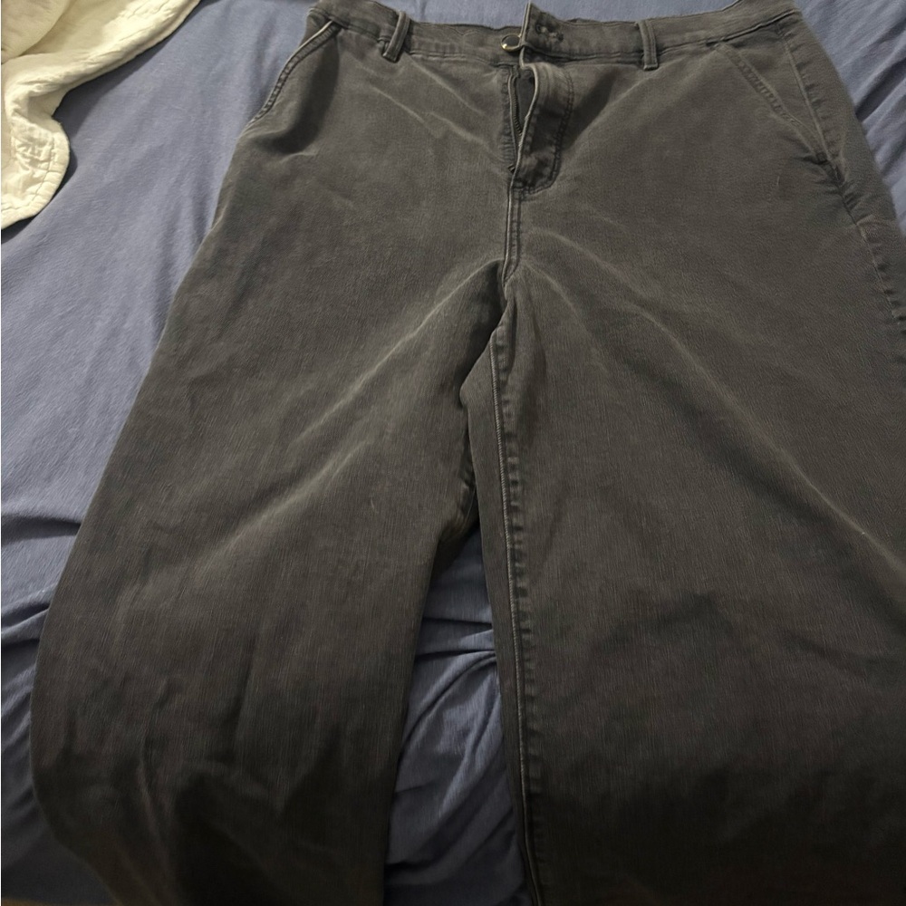 Ann Taylor Women’s Black Trouser Jeans NWT
